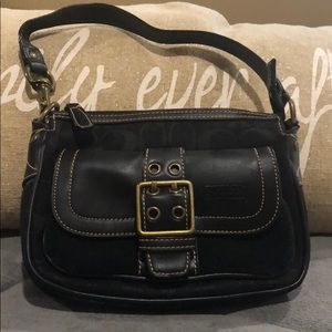 Coach leatherware bag